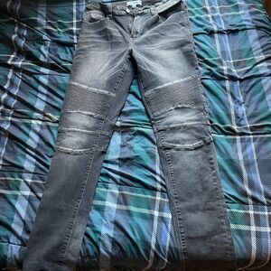 Fashion Nova + American Eagle jeans